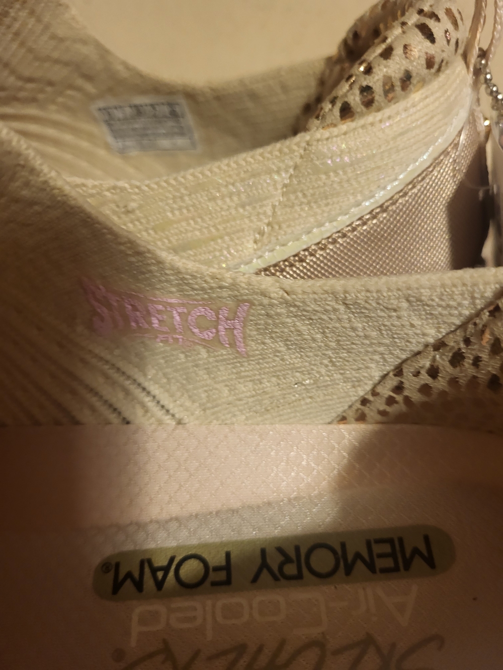 Skechers Women's Slip-On Air-Cooled Knit Sneaker Beige/Gold Leopard Trim Sz. 10 - Picture 11 of 12